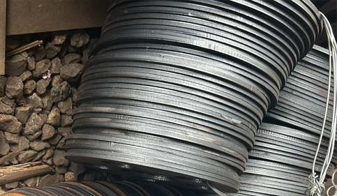 3.5m × 24m CNC ဖြတ်တောက်ခြင်း၏ နောက်ကွယ်တွင်- Xilong Iron နှင့် Steel သည် သံမဏိပြား၏ လုပ်ဆောင်ချက် တိကျမှုတွင် "မီလီမီတာ-အဆင့် ထိန်းချုပ်နိုင်မှု" ကို မည်သို့ရရှိသနည်း။